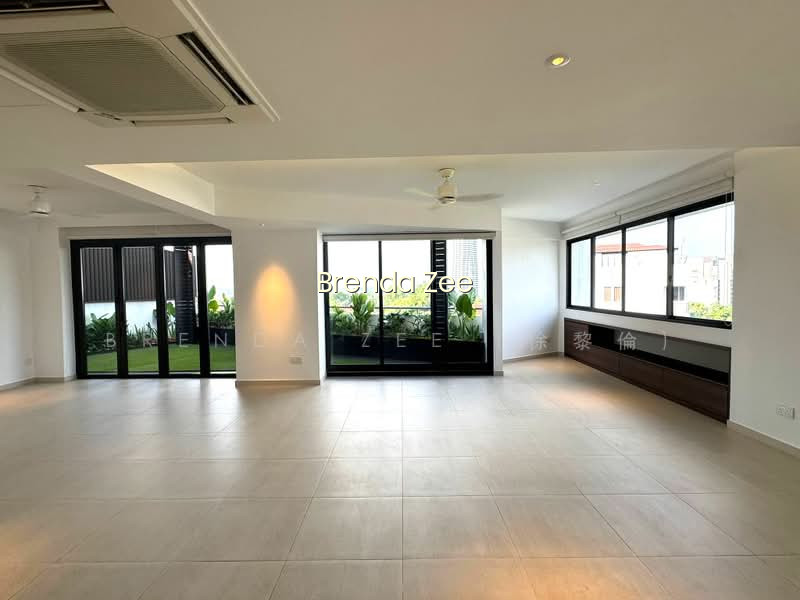 JADE MANSION photo 2