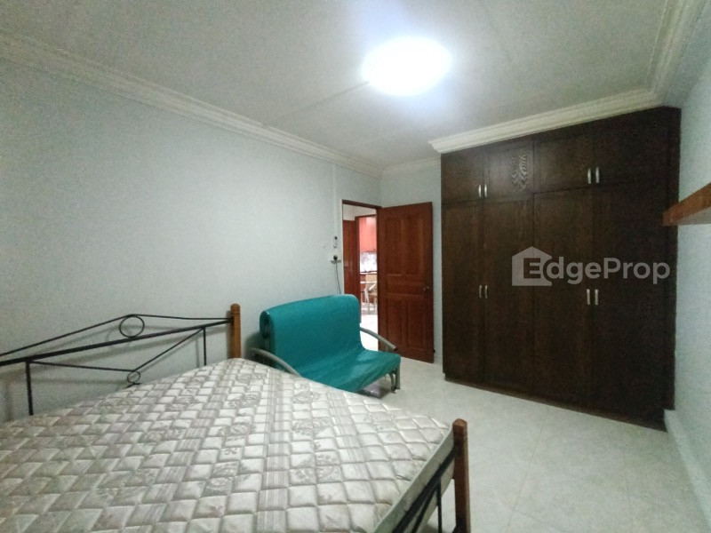 345 YISHUN AVENUE 11 photo 3