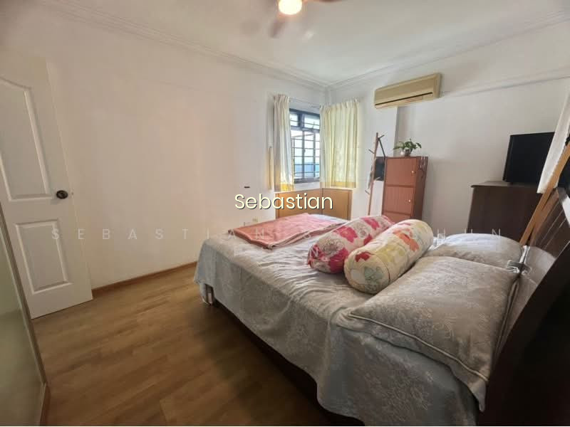 684D CHOA CHU KANG CRESCENT photo 3