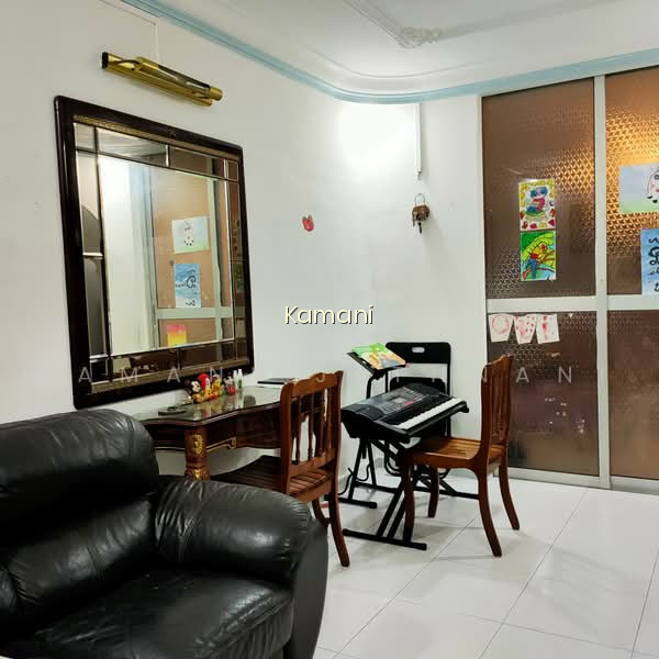 494C TAMPINES STREET 43 photo 3