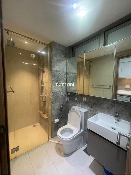 Q BAY RESIDENCES photo 3