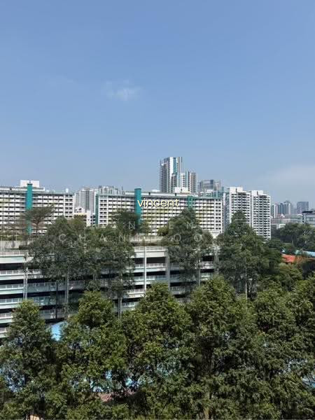 77 LORONG LIMAU photo 2