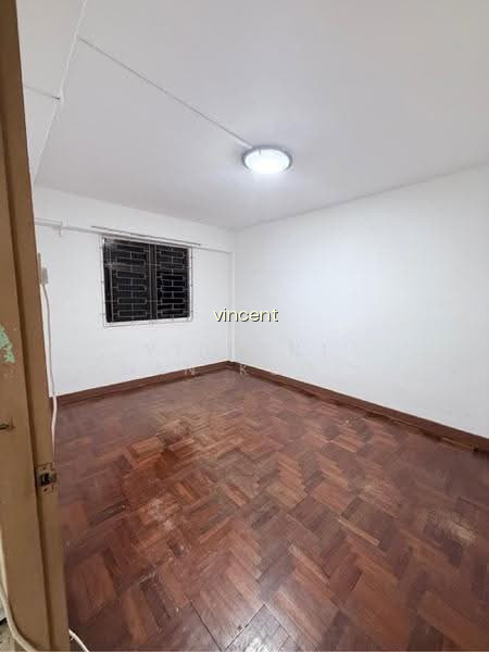 77 LORONG LIMAU photo 3