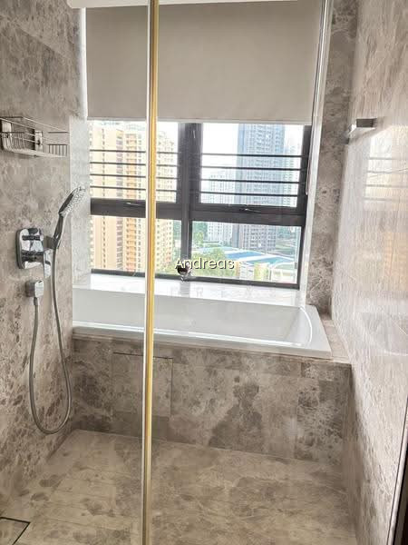 CENTENNIA SUITES photo 4
