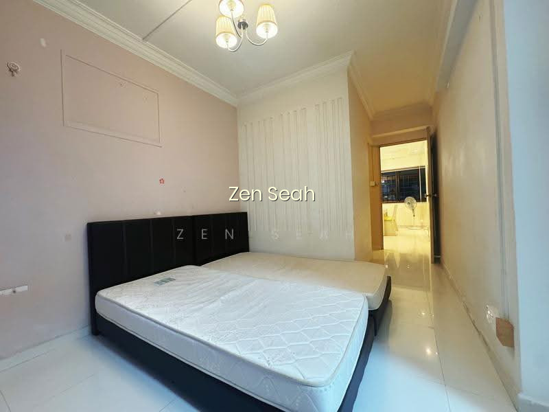 104 WHAMPOA DRIVE photo 4