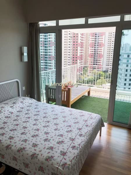 THE METROPOLITAN CONDOMINIUM photo 2
