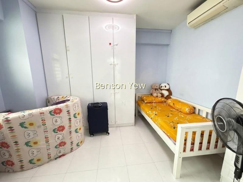 360 TAMPINES STREET 34 photo 4