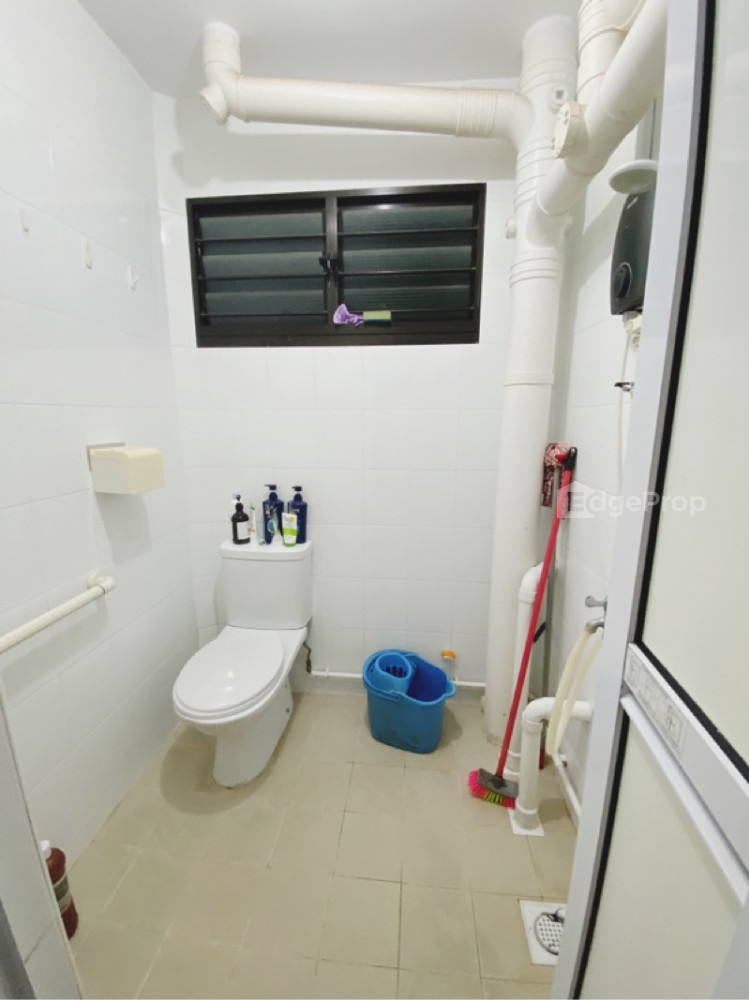 134 YISHUN STREET 11 image 1 of 8