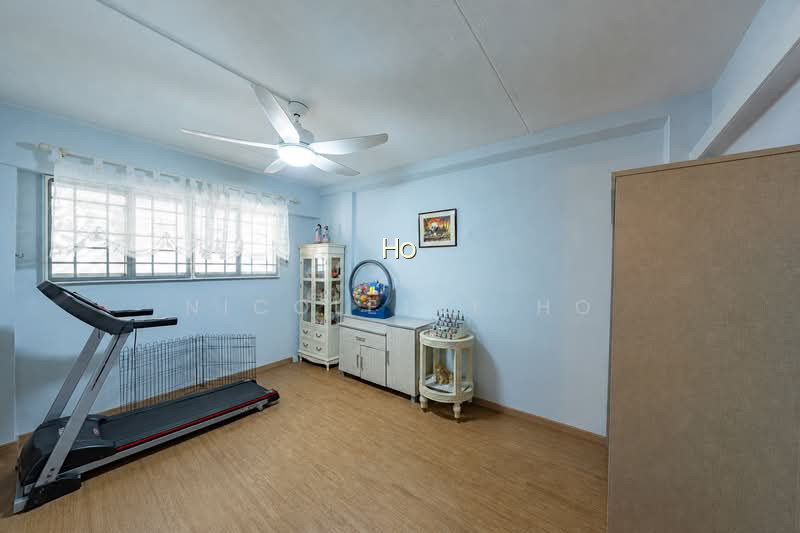 284 YISHUN AVENUE 6 photo 4