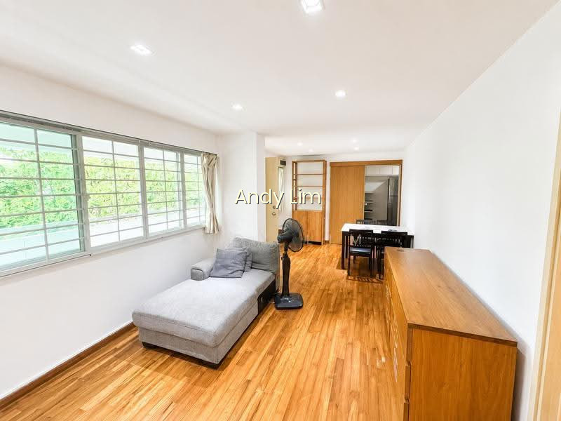 314 SEMBAWANG DRIVE