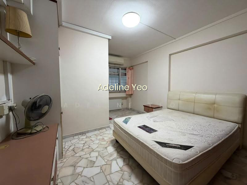 323 TAMPINES STREET 33 photo 6