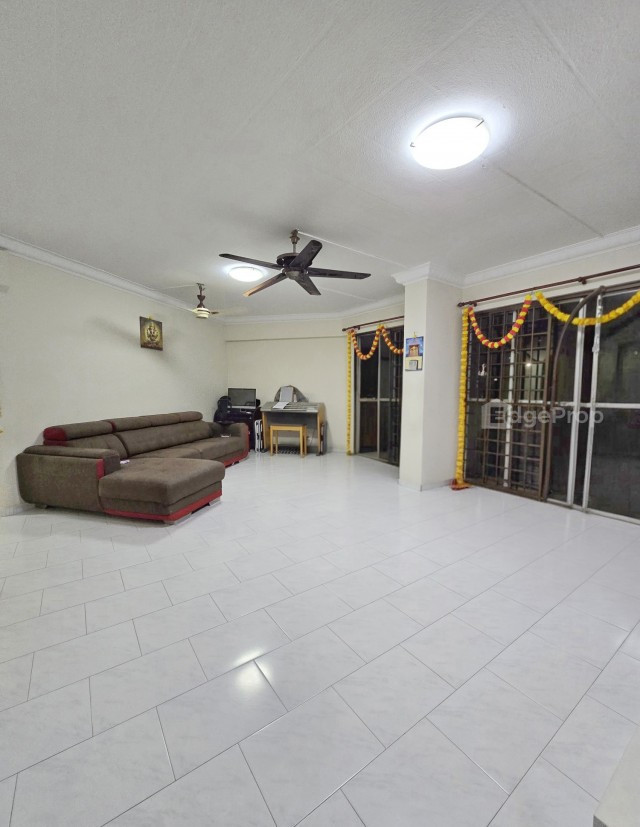 452 HOUGANG AVENUE 10