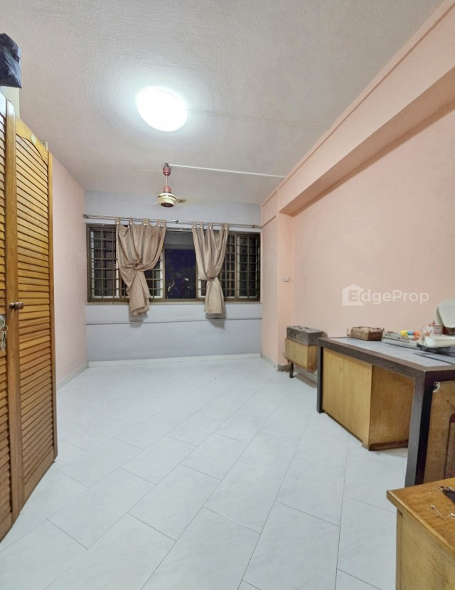 452 HOUGANG AVENUE 10 photo 6