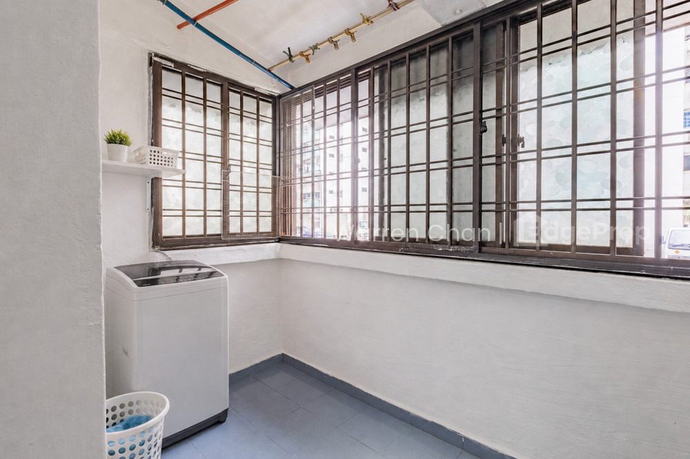 435 JURONG WEST STREET 42 photo 6