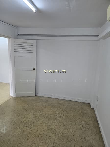 37 JALAN RUMAH TINGGI photo 5