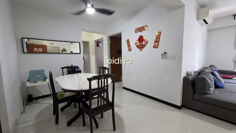 573C WOODLANDS GLEN photo 4