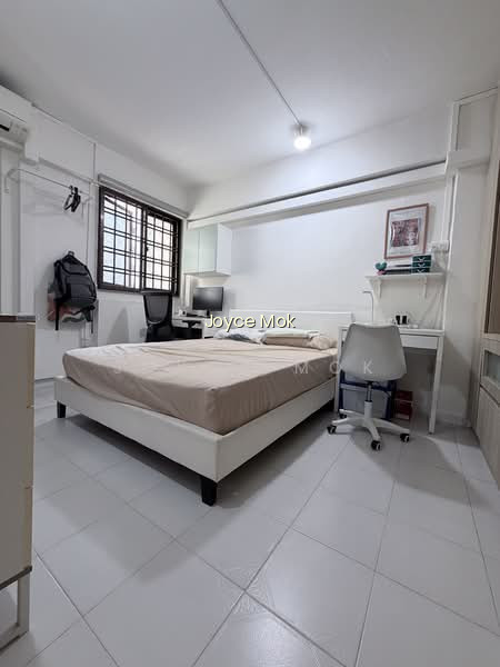 737 YISHUN STREET 72 photo 5