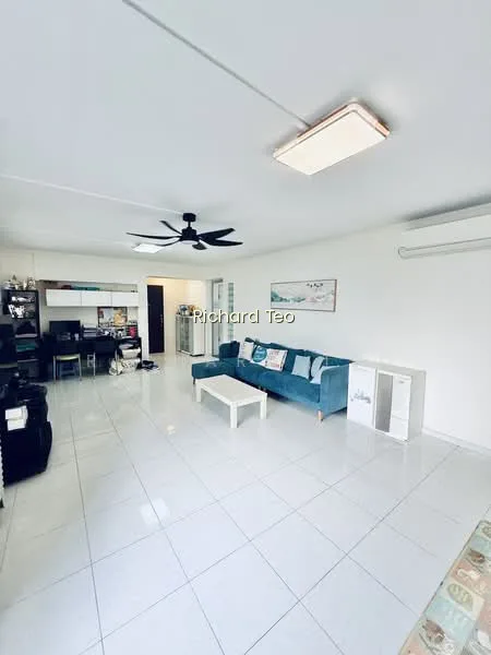 233 Pasir Ris Drive 4 image 1 of 10