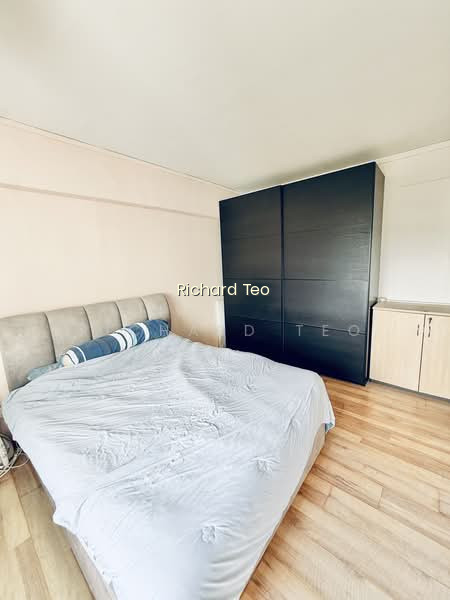 233 PASIR RIS DRIVE 4 photo 3
