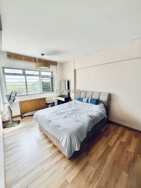 233 PASIR RIS DRIVE 4 photo 4