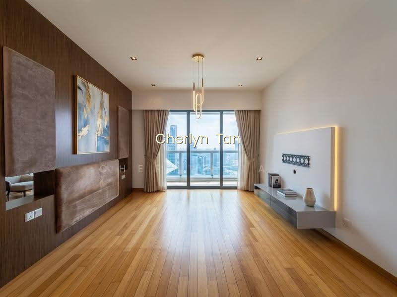 MARINA BAY RESIDENCES photo 3