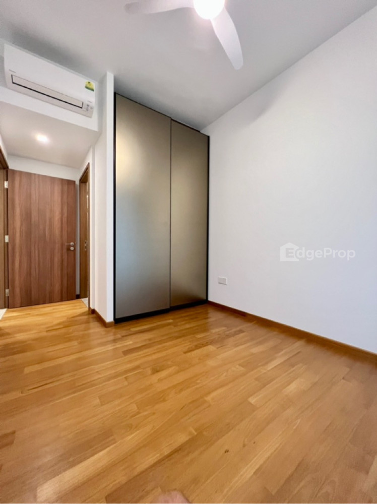 FOURTH AVENUE RESIDENCES photo 5