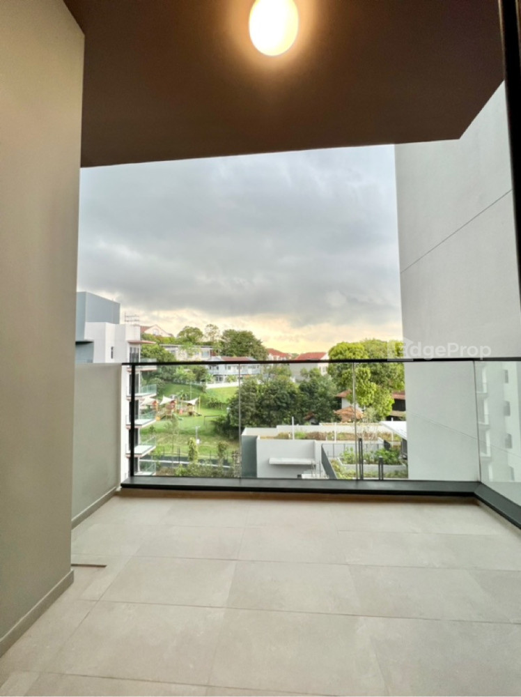 FOURTH AVENUE RESIDENCES photo 6