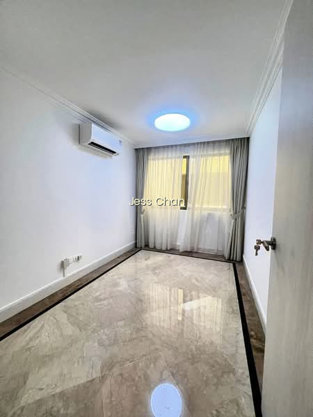 CAVENAGH LODGE photo 2