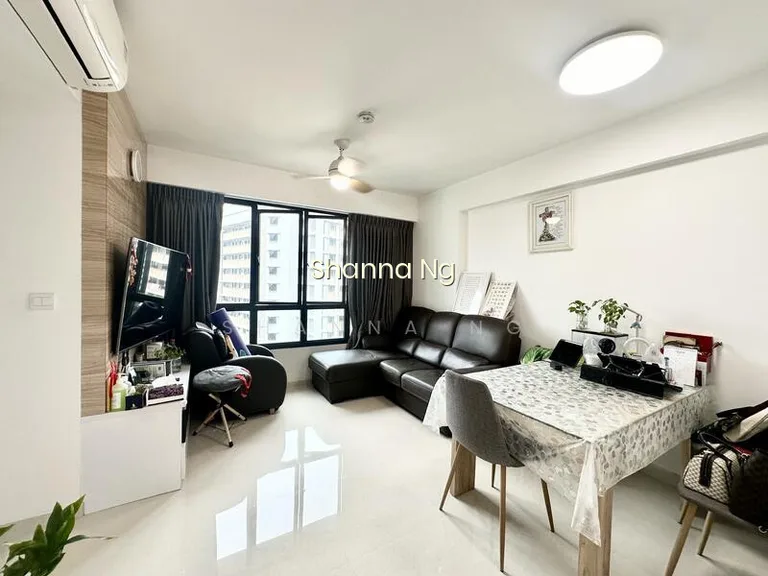 462A Blossom Spring @ Yishun image 1 of 8