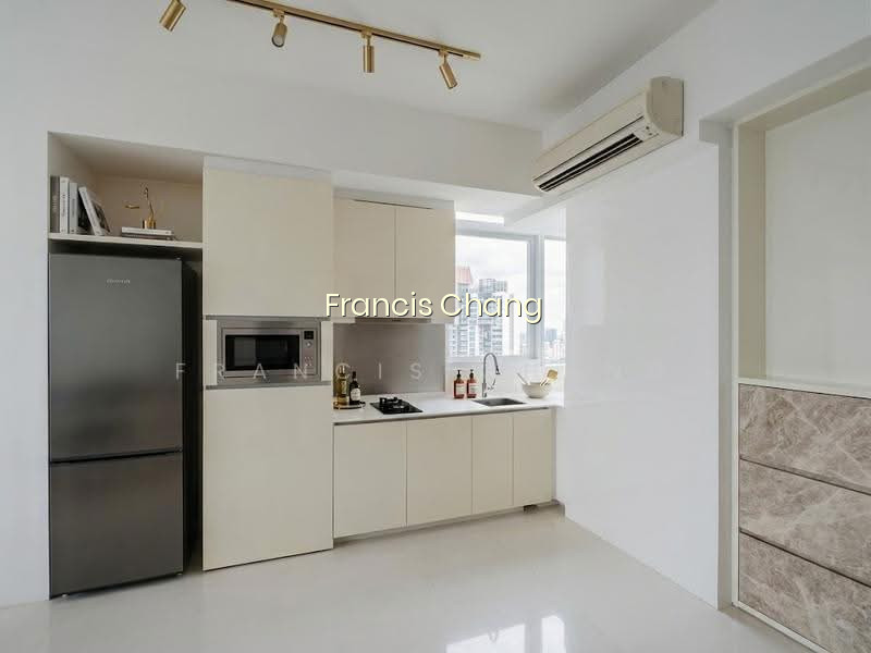 76 SHENTON photo 3