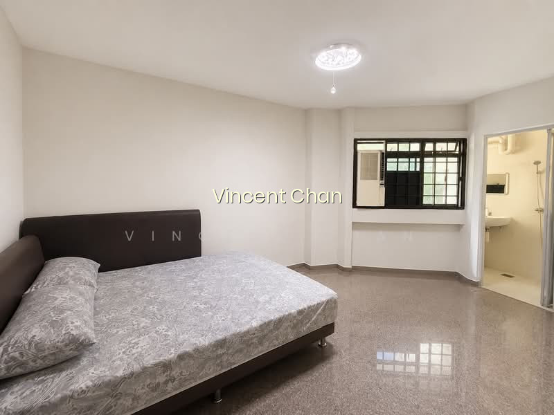 135 POTONG PASIR AVENUE 3 photo 2