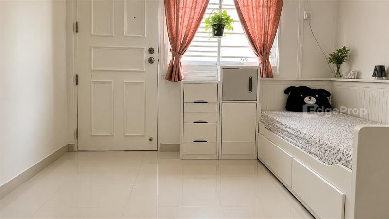 2 JALAN BATU photo 5