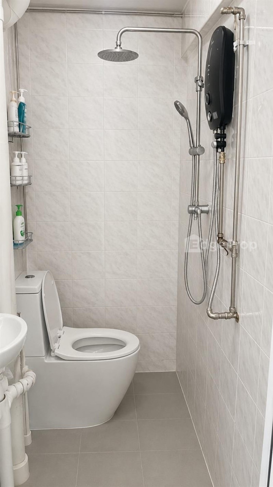 2 JALAN BATU photo 6