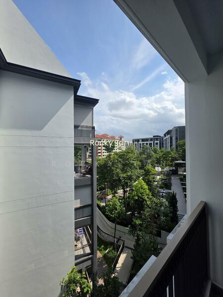 MAYFAIR GARDENS photo 6