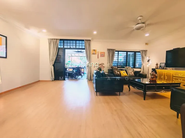 Joo Chiat Terrace image 1 of 10