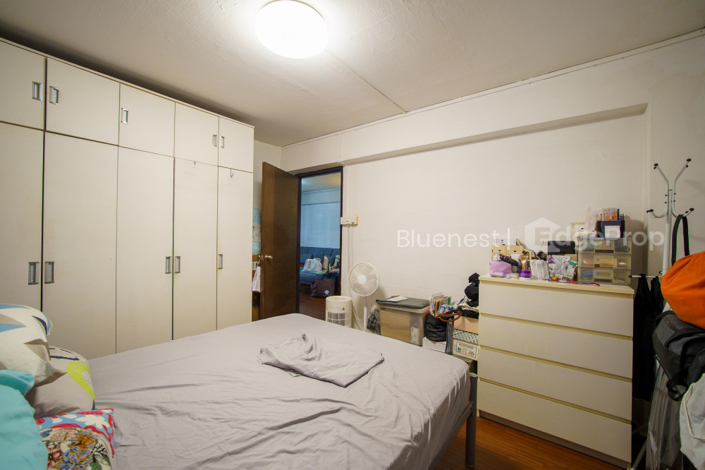 165 STIRLING ROAD photo 4