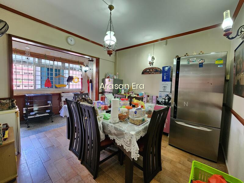 609 ELIAS ROAD
