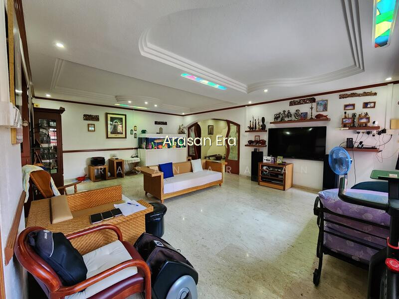 609 ELIAS ROAD photo 6