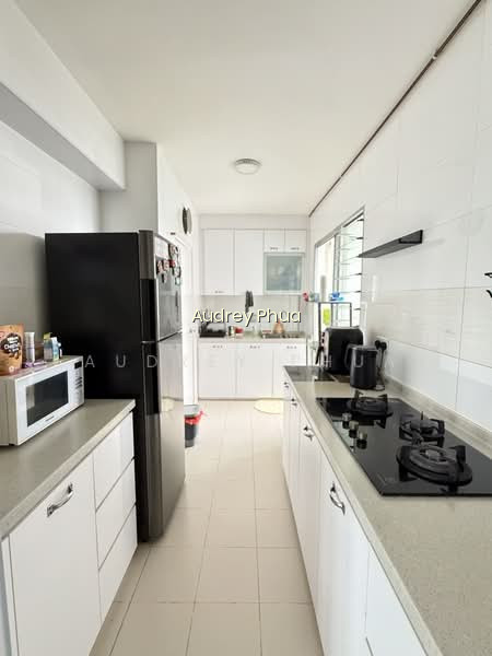 107A CANBERRA STREET photo 3