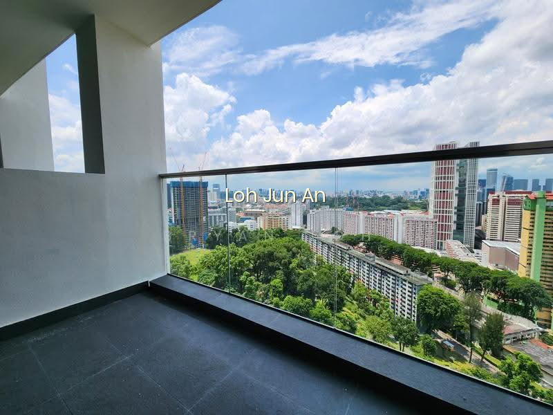 ONE PEARL BANK photo 3