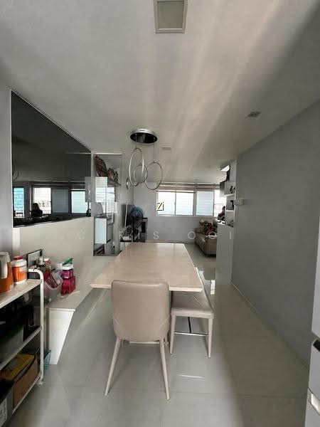 347 UBI AVENUE 1 photo 2