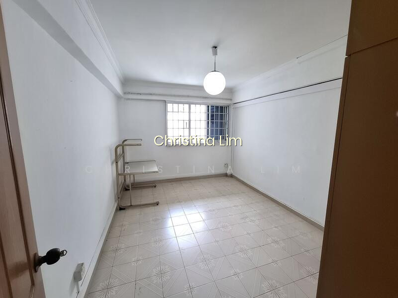 250 TAMPINES STREET 21 photo 5