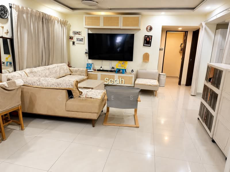 109 WHAMPOA ROAD image 1 of 10