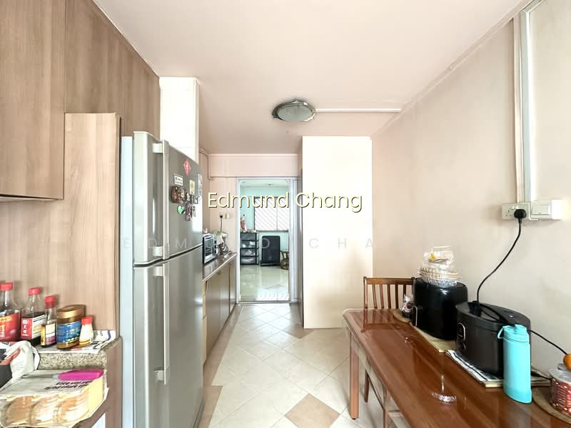 646 YISHUN STREET 61 photo 4