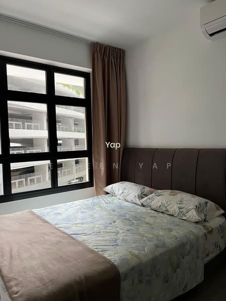 963A TAMPINES STREET 96 image 1 of 8