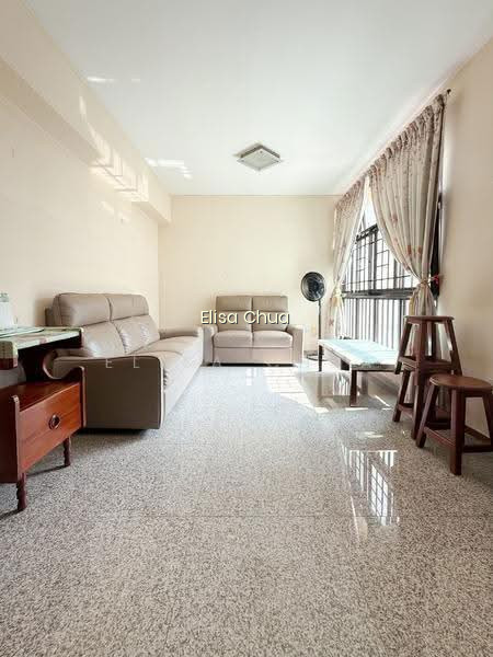 31 EUNOS CRESCENT image 1 of 10