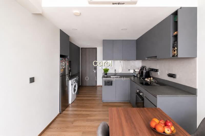 RIVERFRONT RESIDENCES photo 3