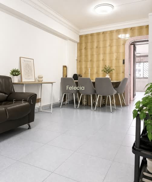 527 JURONG WEST STREET 52 image 1 of 10