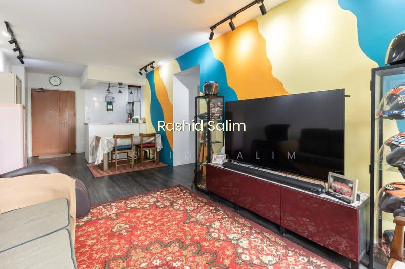468B FERNVALE LINK photo 5