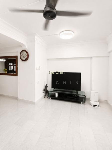 472 JURONG WEST STREET 41 photo 3